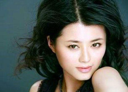 白恩的老婆个人资料,优雅贤淑，家庭事业两不误的完美女性